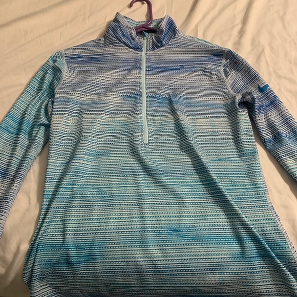 Nike pullovers - Picture 4 of 5
